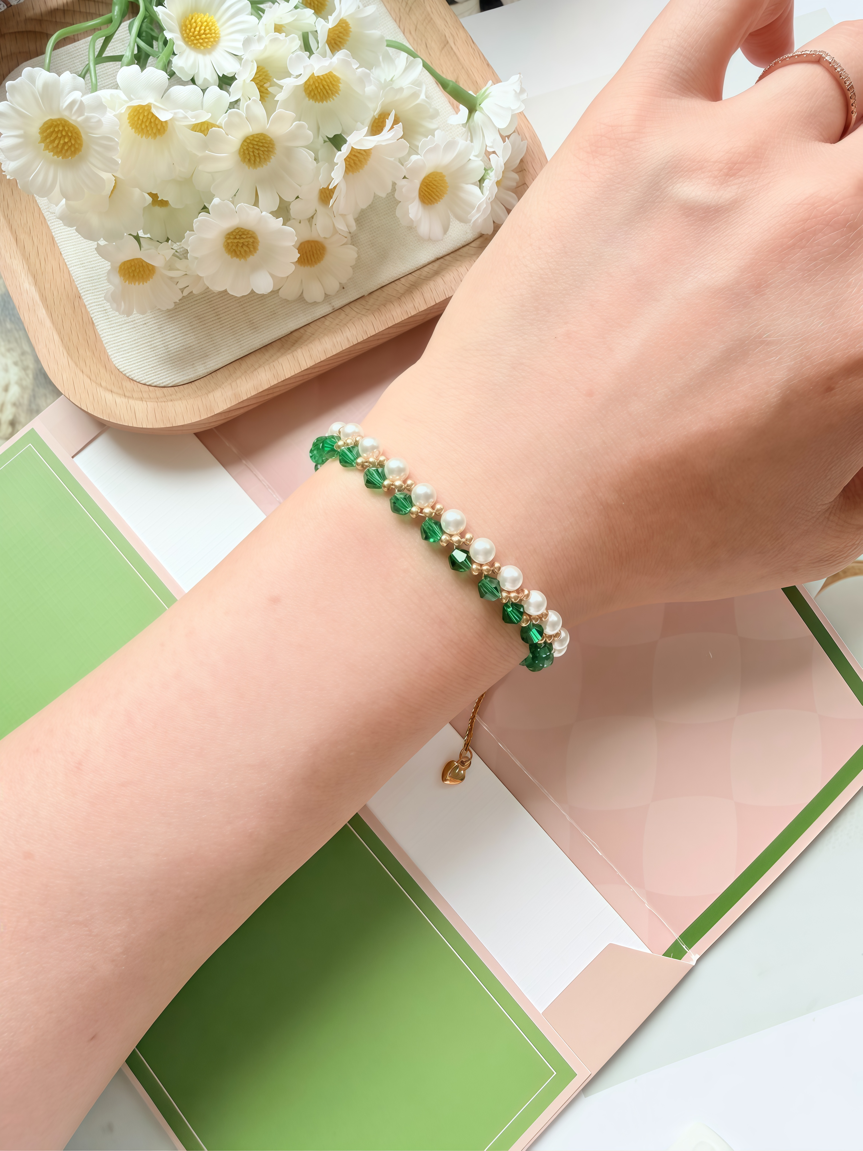 The Emerald Lattice