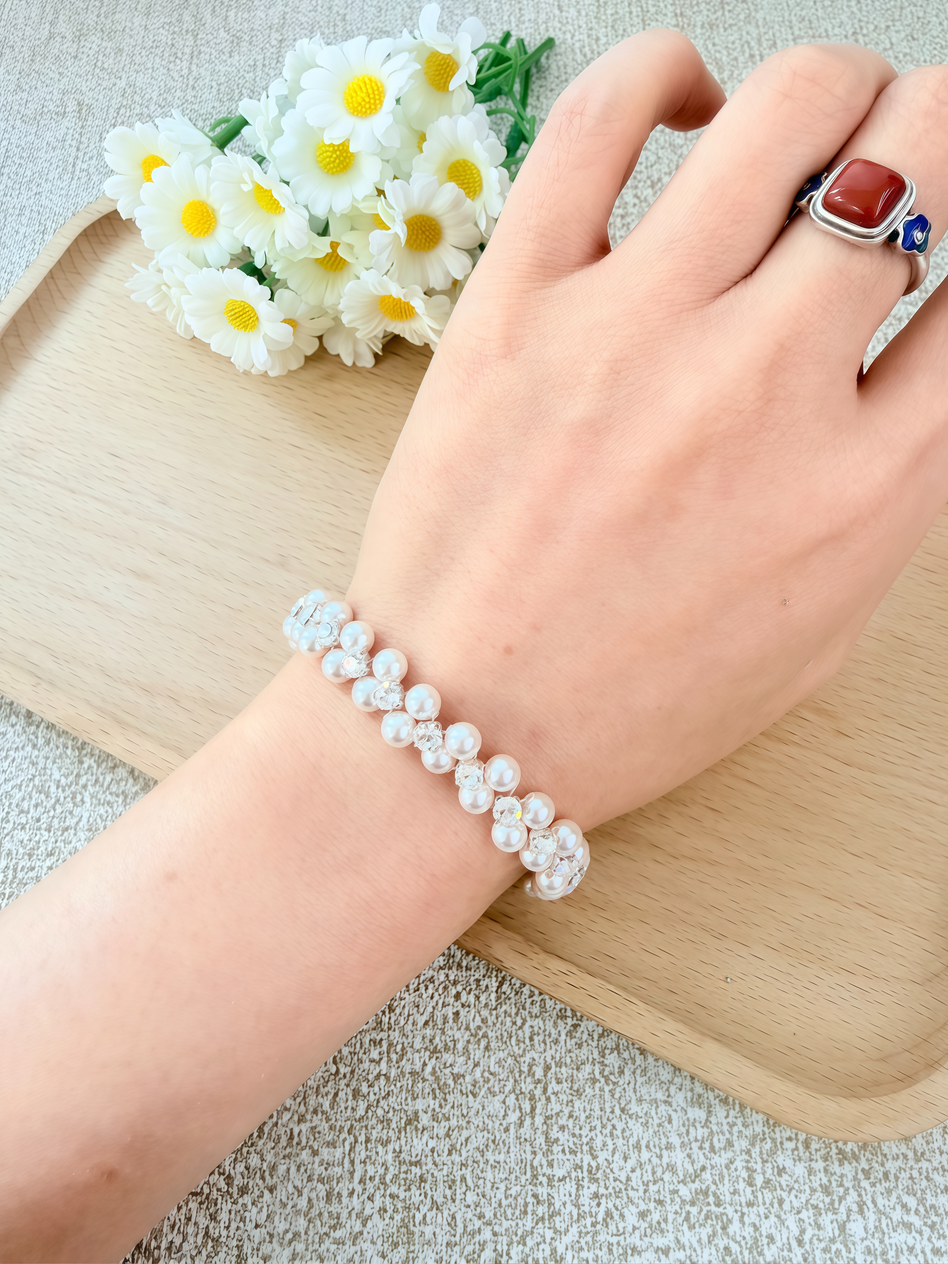 Lumi Crystal Pearl Wave Bracelet - Silver